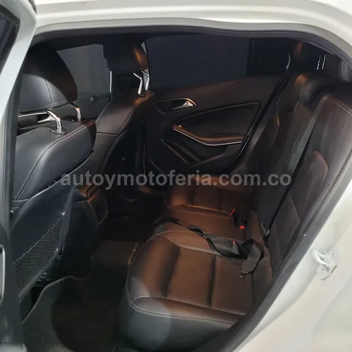Mercedes Benz GLA 200, Modelo 2018 - Imagen 3