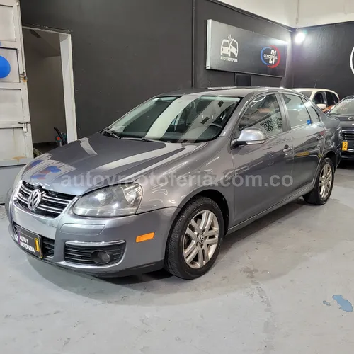 VOLKSWAGEN BORA 2008 SALVAMENTO