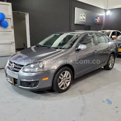 VOLKSWAGEN BORA 2008 SALVAMENTO