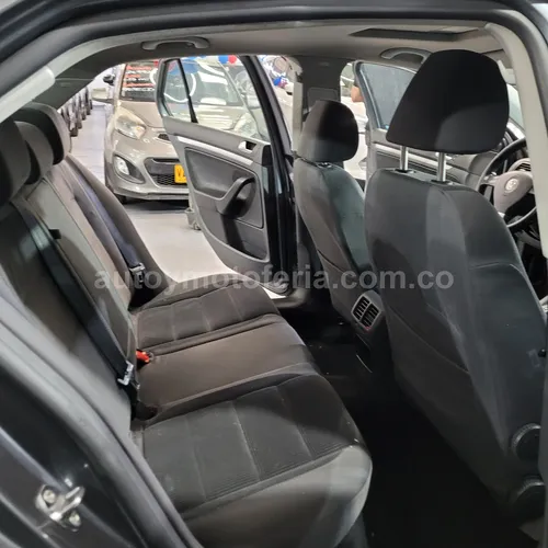 VOLKSWAGEN BORA 2008 SALVAMENTO