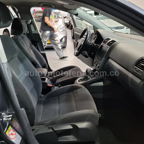 VOLKSWAGEN BORA 2008 SALVAMENTO