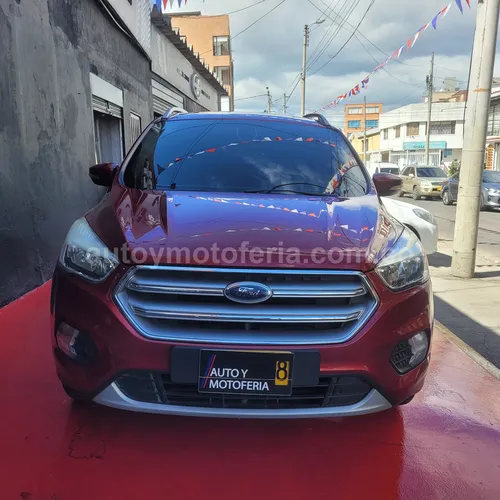 FORD ESCAPE TITANIUM 2017