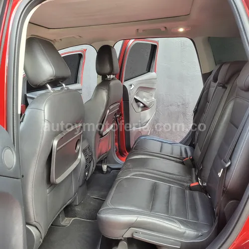 FORD ESCAPE TITANIUM 2017