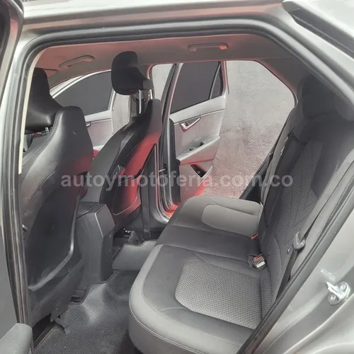 KIA NIRO DESIRE 2026 SALVAMENTO