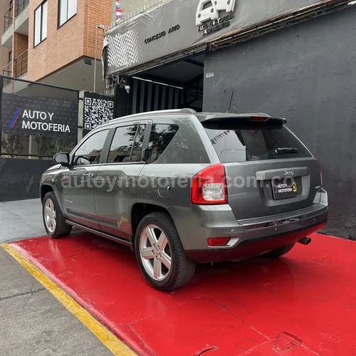 JEEP COMPASS 2012