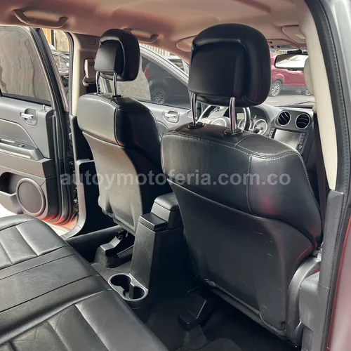 JEEP COMPASS 2012