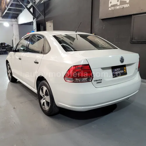Volkswagen Vento Comfortline, Modelo 2016 - Imagen 7