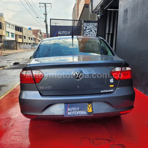 VOLKSWAGEN VOYAGE 2020