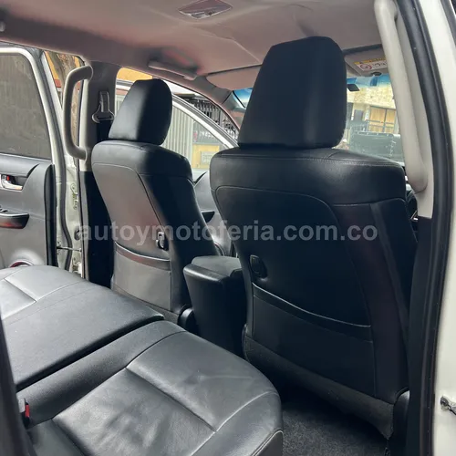 TOYOTA HILUX 2022 SALVAMENTO