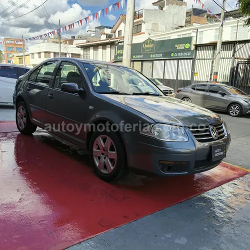 VOLKSWAGEN JETTA 2012 SALVAMENTO