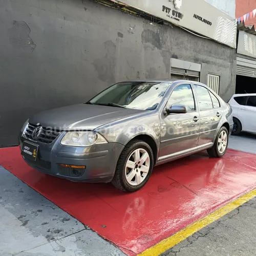 VOLKSWAGEN JETTA 2012 SALVAMENTO